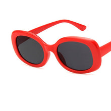 Load image into Gallery viewer, Female Round Retro Sunglasses