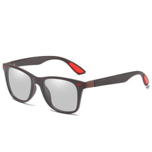 Load image into Gallery viewer, Unisex Classic Polarized Sunglasses