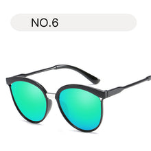 Load image into Gallery viewer, Unisex Vintage Cat Eye Sunglasses